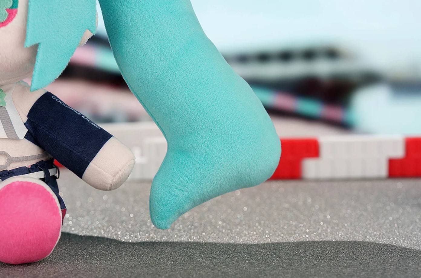 初音ミク レーシングVer. 2025 HUGGYDOLL