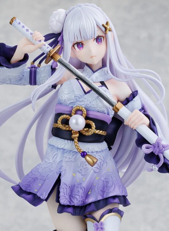 エミリア 戦装束ver.