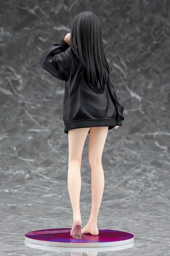 井ノ上たきな オーバーサイズトレーナーVer.