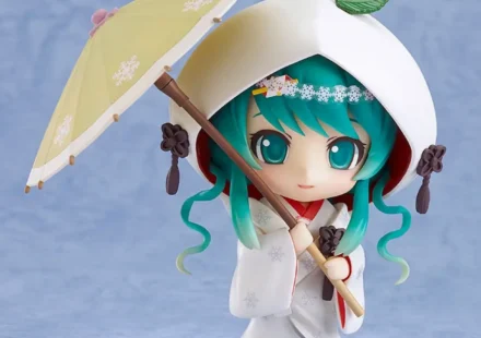 ねんどろいど 雪ミク いちご白無垢Ver.