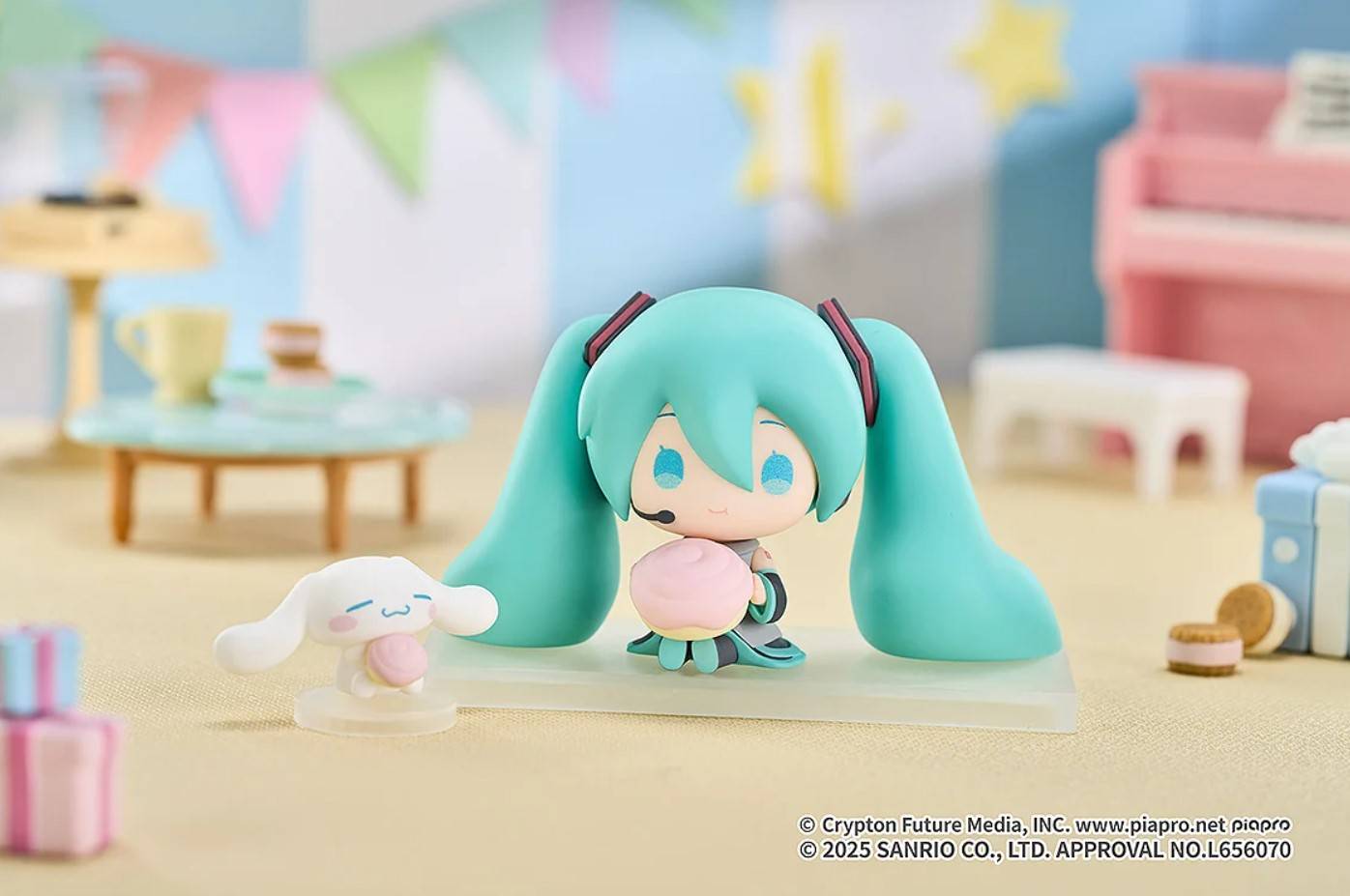 トレーディングフィギュア 初音ミク×シナモロール