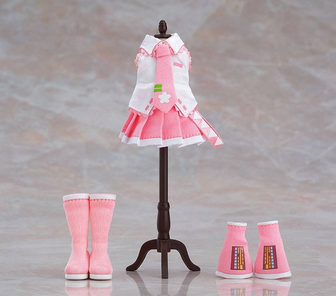 ねんどろいどどーる おようふくセット 桜ミク
